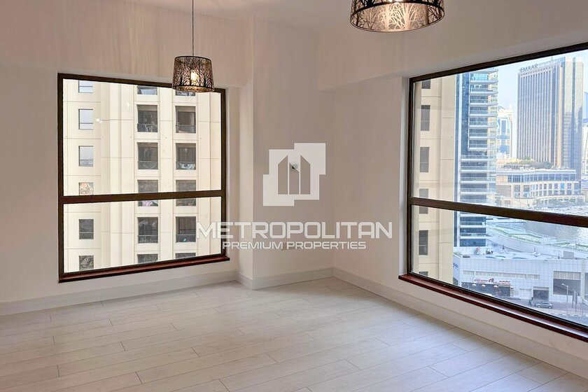 Buy a property - 2 rooms - JBR, UAE - image 4