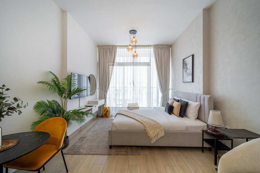 Louer 19 appartements - Studios - Jumeirah Village Circle, Émirats arabes unis – image 1