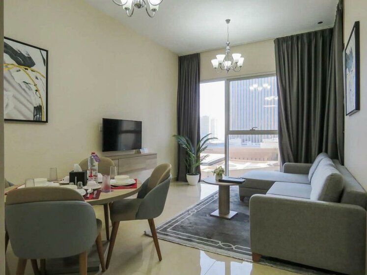 Buy a property - 3 rooms - Jumeirah Lake Towers, UAE - image 1