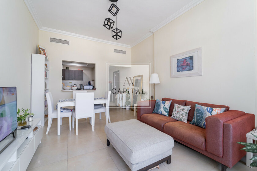 Acheter un bien immobilier - Jumeirah Village Circle, Émirats arabes unis – image 19