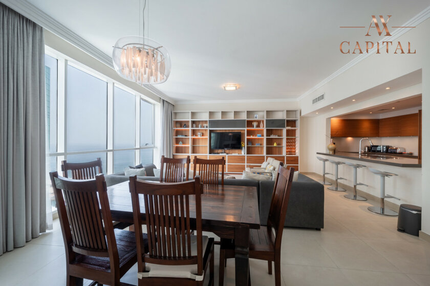 Buy a property - 3 rooms - JBR, UAE - image 25