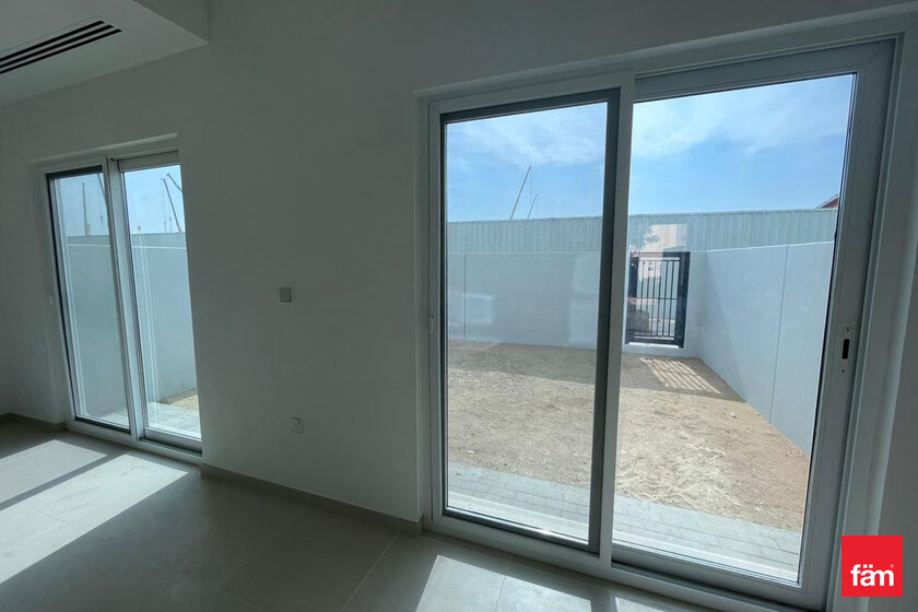 931 casas a la venta - EAU — imagen 1