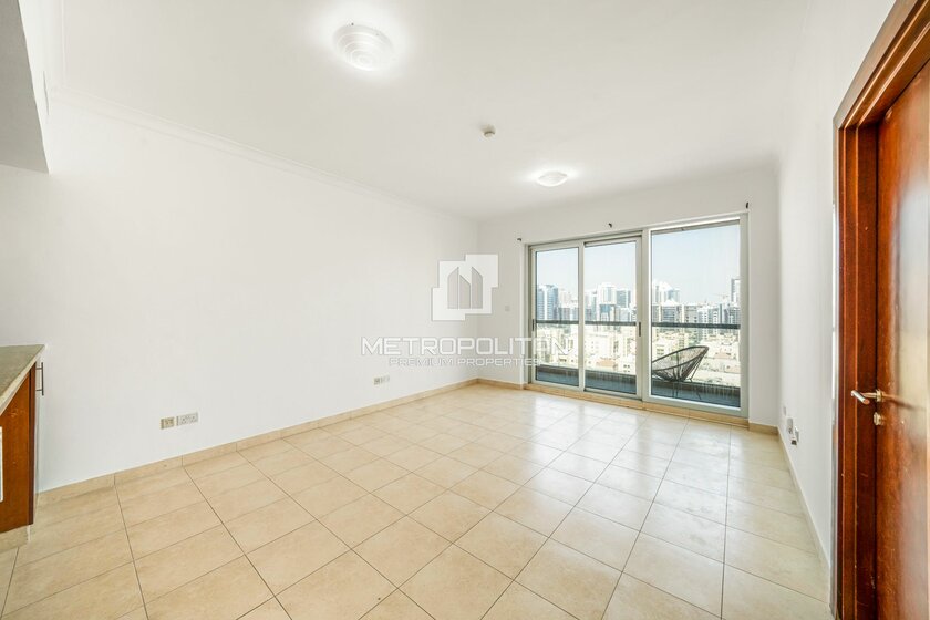 Rent a property - The Views, UAE - image 10