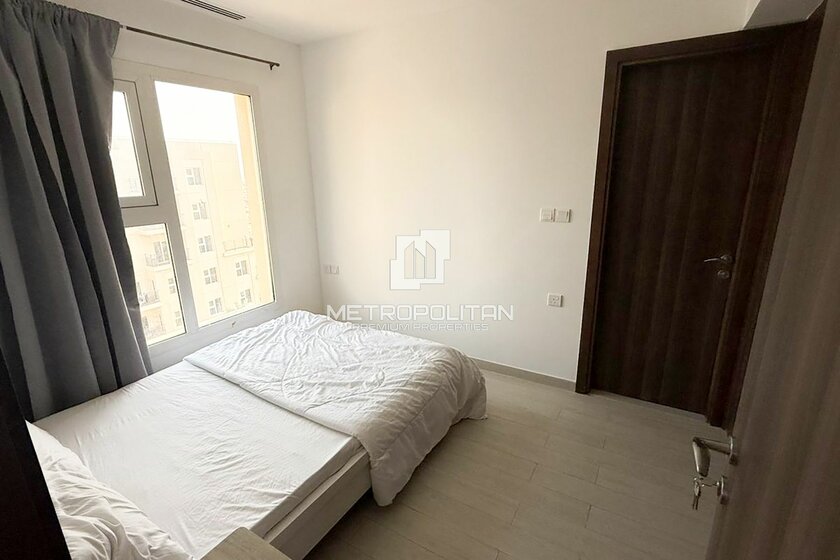 Alquile 76 apartamentos  - 1 habitación - EAU — imagen 3