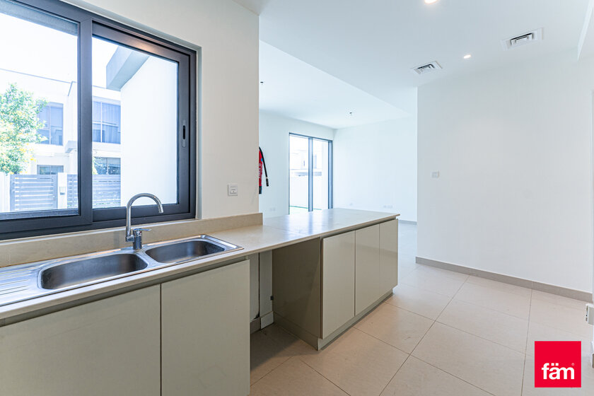 Louer 117 maisons de ville - Dubai, Émirats arabes unis – image 30