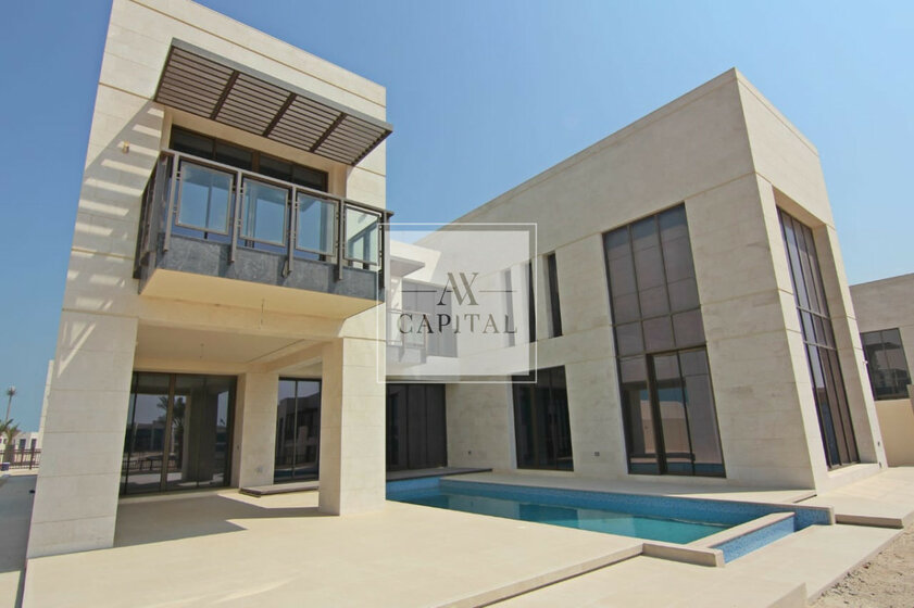 Rent 1 house - 4 rooms - Saadiyat Island, UAE - image 4