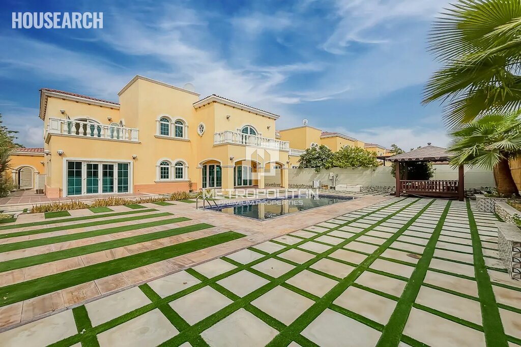 Villa à louer - Dubai - Louer pour 136 128 $/annuel – image 1