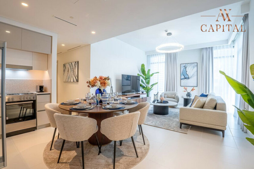 Compre una propiedad - 2 habitaciones - Emaar Beachfront, EAU — imagen 21