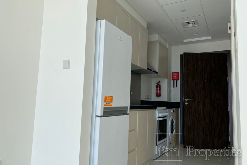 Compre una propiedad - DAMAC Hills, EAU — imagen 8