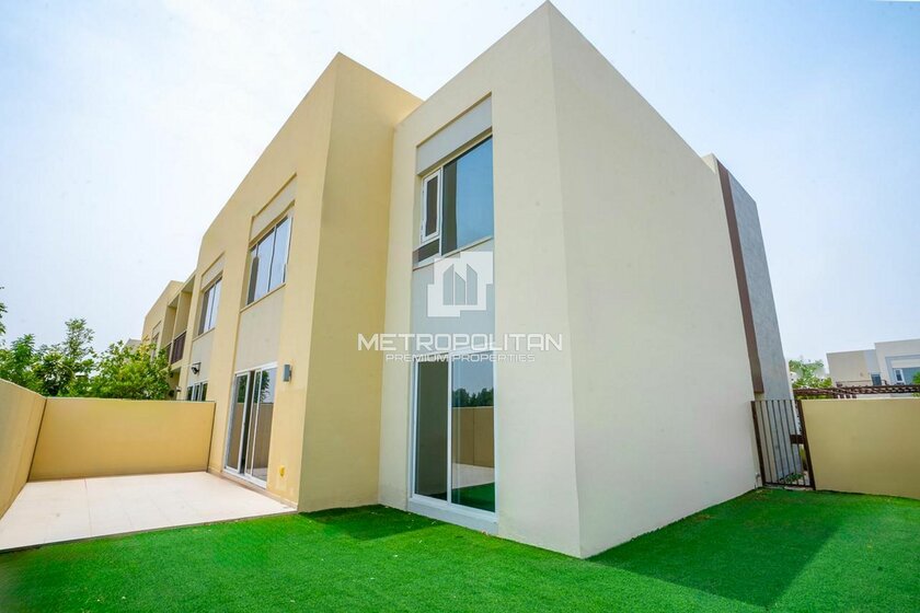 Biens immobiliers à louer - 3 pièces - Émirats arabes unis – image 32