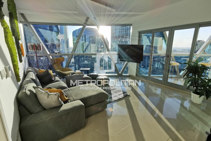 Rent 41 apartments  - Sheikh Zayed Road, UAE - image 13