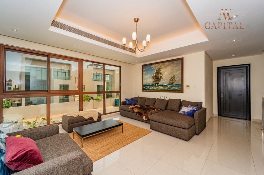 Buy a property - Nad Al Sheba, UAE - image 28