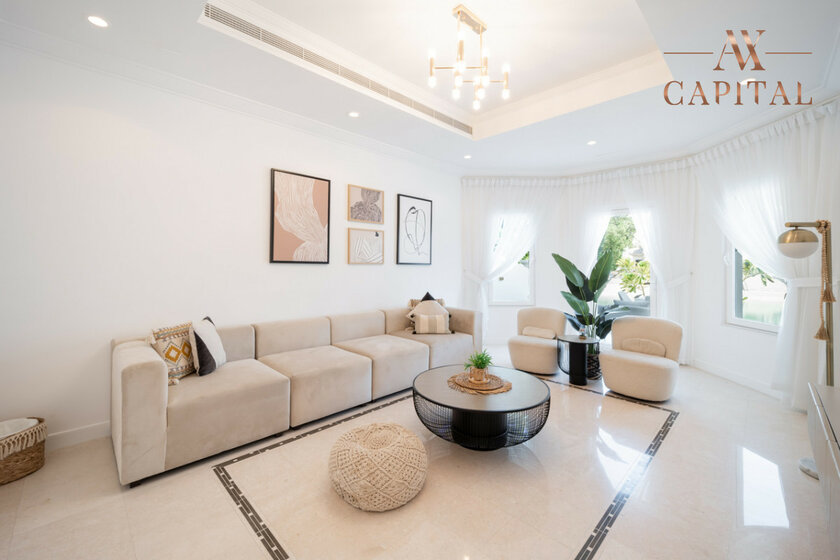 Buy 18 villas - Palm Jumeirah, UAE - image 3