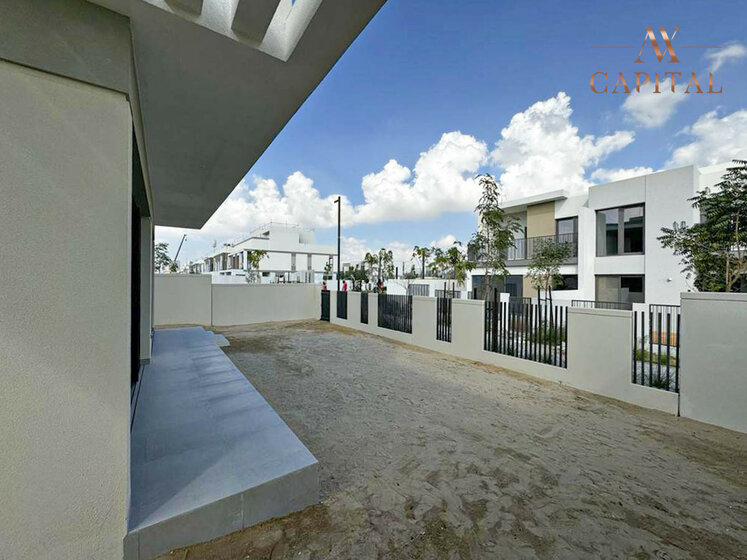 Rent a property - 4 rooms - Tilal Al Ghaf, UAE - image 32