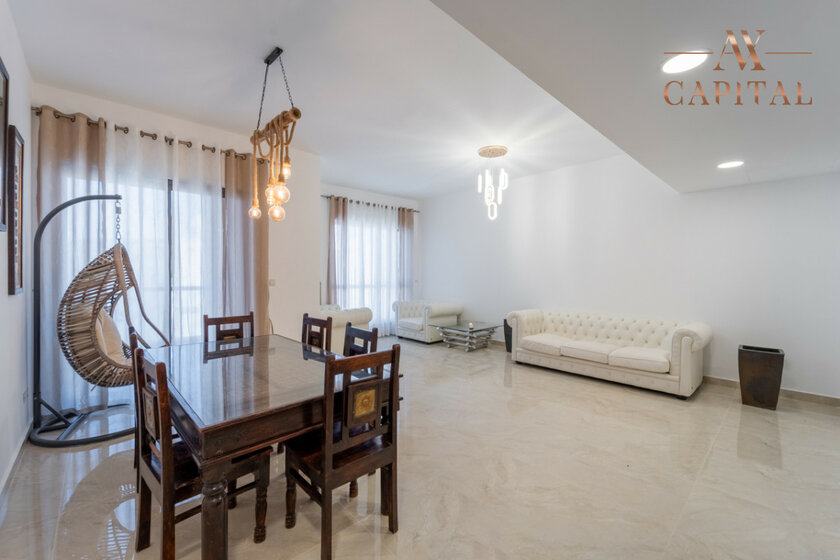 Buy a property - 3 rooms - JBR, UAE - image 11