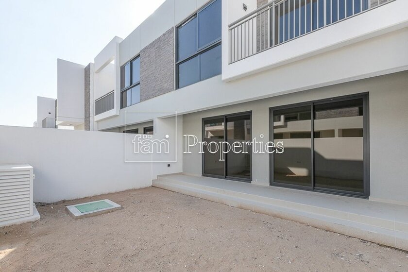 Buy a property - Dubailand, UAE - image 5