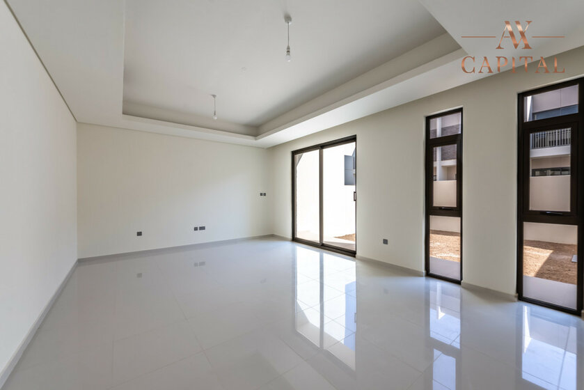 Buy 67 villas - Dubailand, UAE - image 9