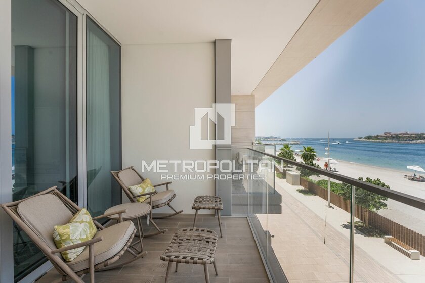 Biens immobiliers à louer - Emaar Beachfront, Émirats arabes unis – image 3