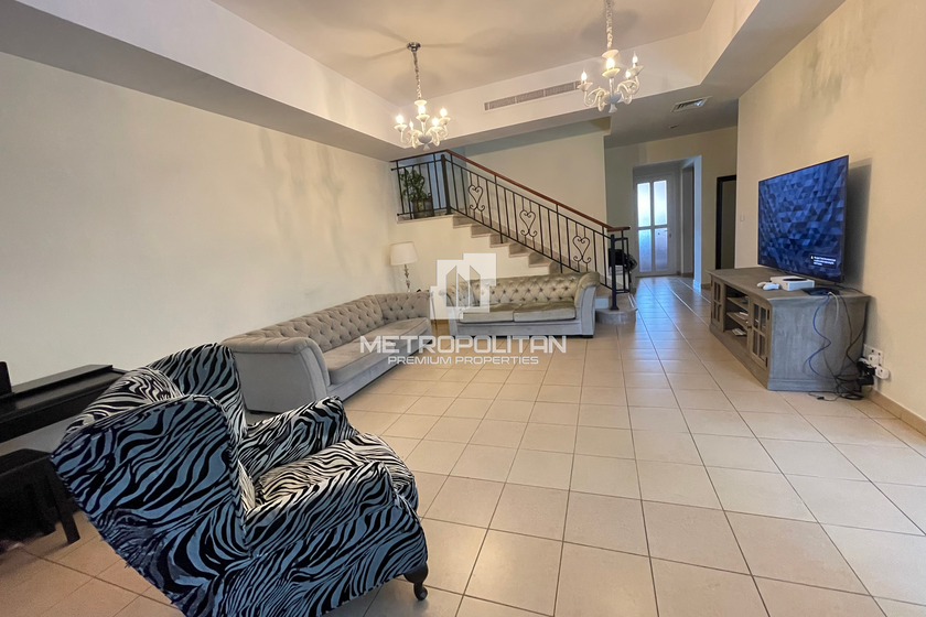 24 casas en alquiler - 3 habitaciones - Dubai, EAU — imagen 33