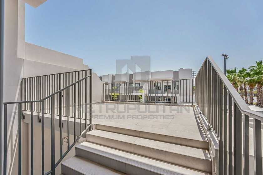 Townhouse for rent - Dubai - Rent for $104,904 - image 20