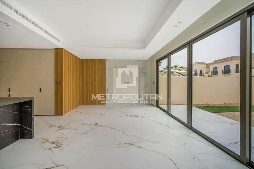 Снять недвижимость - Jumeirah Golf Estate, ОАЭ - изображение 11
