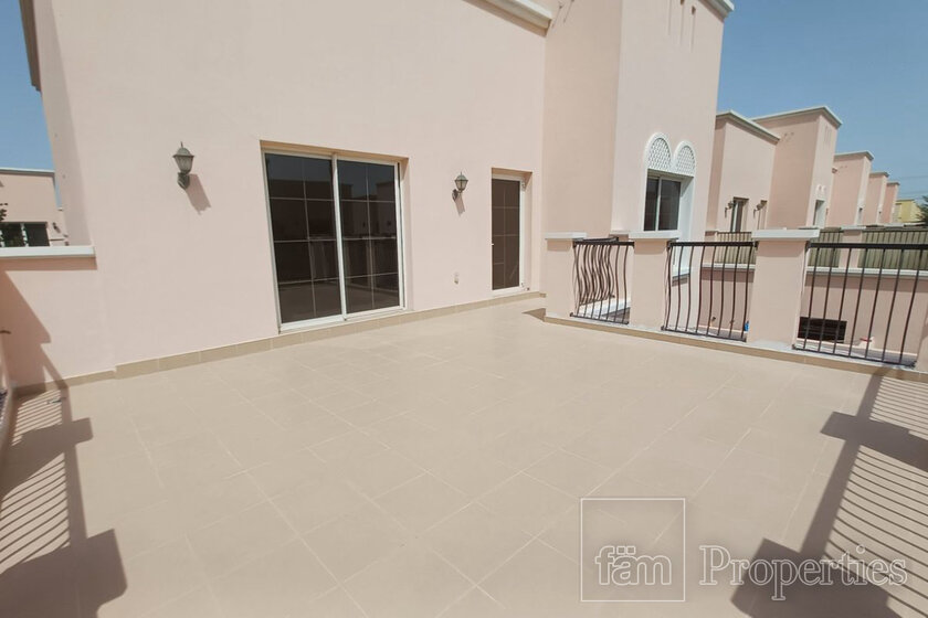 Снять 11 домов - Nad Al Sheba, ОАЭ - изображение 16