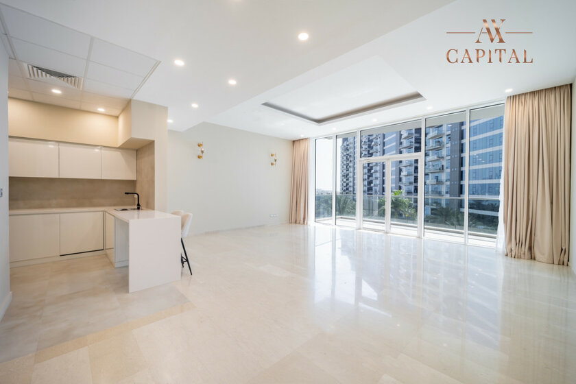 Buy 326 apartments  - Palm Jumeirah, UAE - image 3