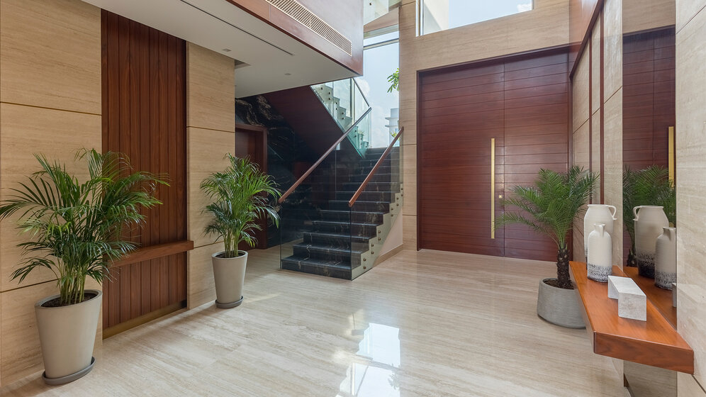Buy 38 houses - Palm Jumeirah, UAE - image 4