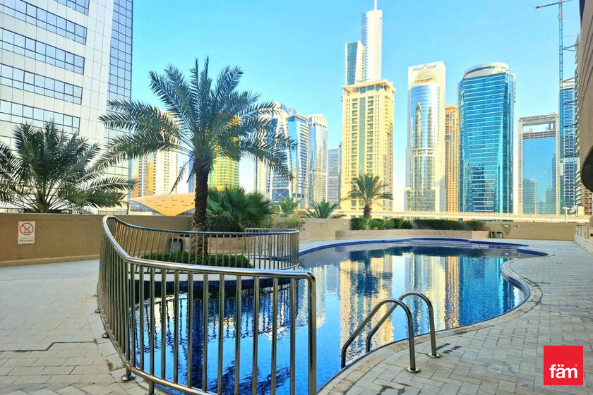 Buy a property - Dubai Marina, UAE - image 14