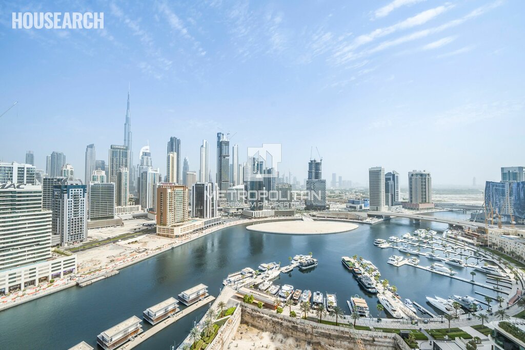 Apartamentos en alquiler - Dubai - Alquilar para 57.177 $/al año — imagen 1