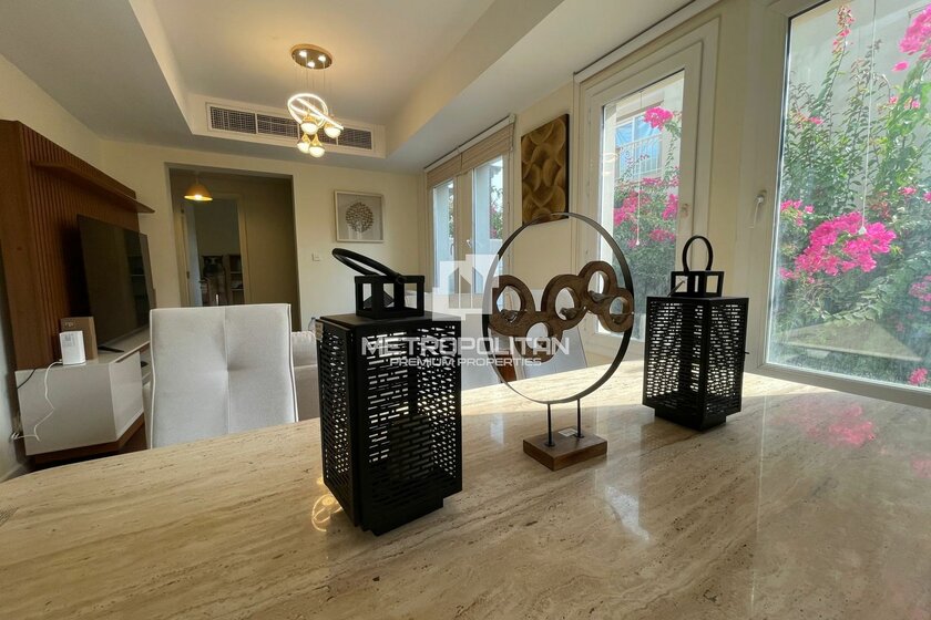 Biens immobiliers à louer - 2 pièces - Springs, Émirats arabes unis – image 3