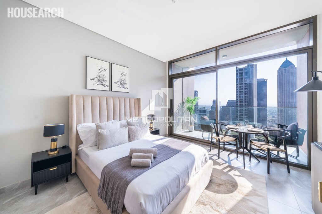 Apartamentos en alquiler - Dubai - Alquilar para 25.870 $/al año — imagen 1