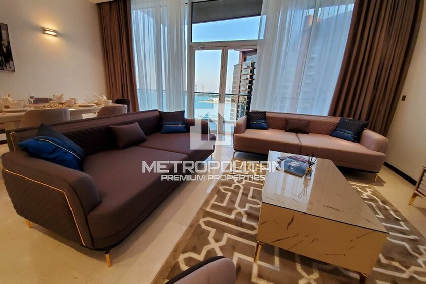 Rent a property - 1 room - Palm Jumeirah, UAE - image 8