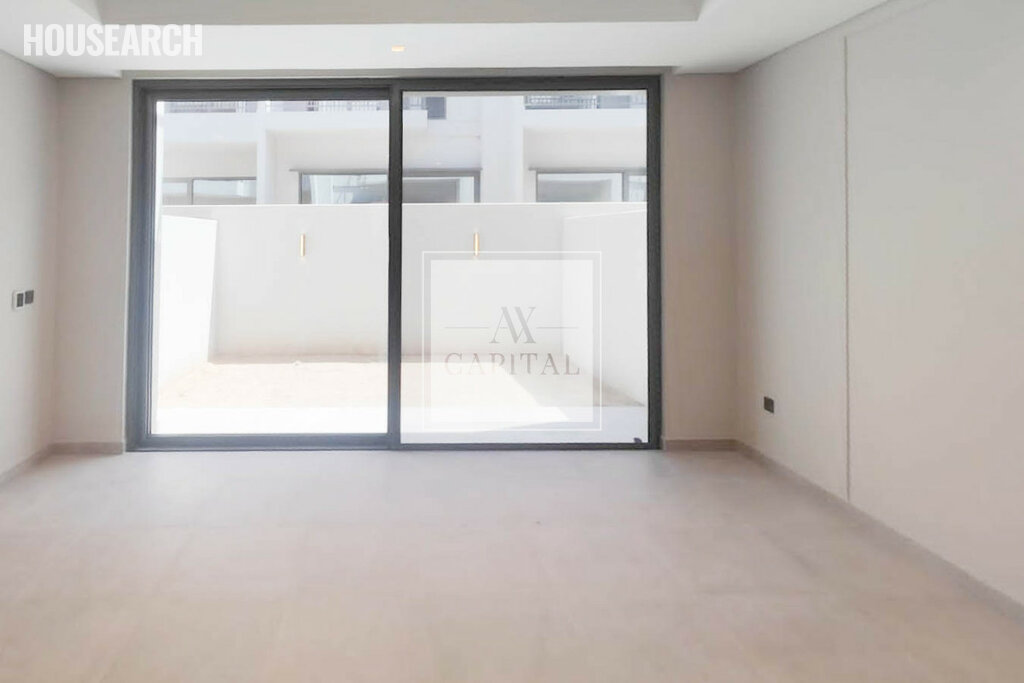 Villa à louer - Dubai - Louer pour 49 006 $/annuel – image 1