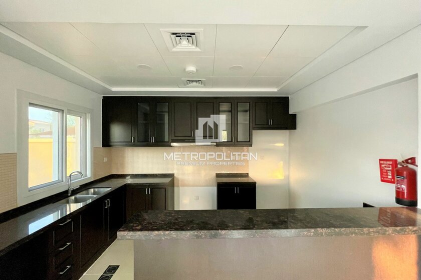 386 ev kirala - BAE – resim 20