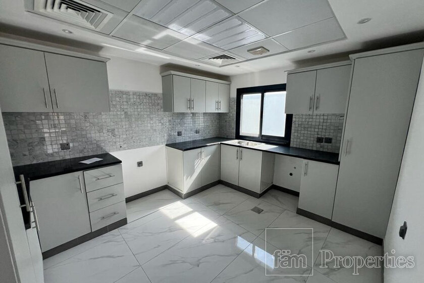 Buy a property - DAMAC Hills 2, UAE - image 27