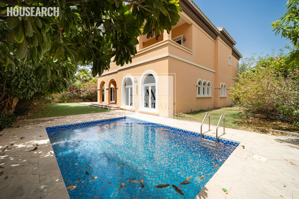 Villa for rent - Dubai - Rent for $136,129 / yearly - image 1