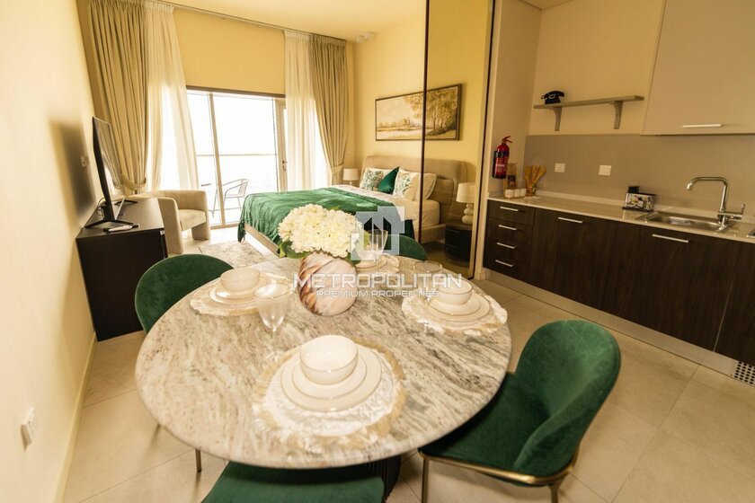 Propiedades en alquiler - Estudios - Jumeirah Village Circle, EAU — imagen 17