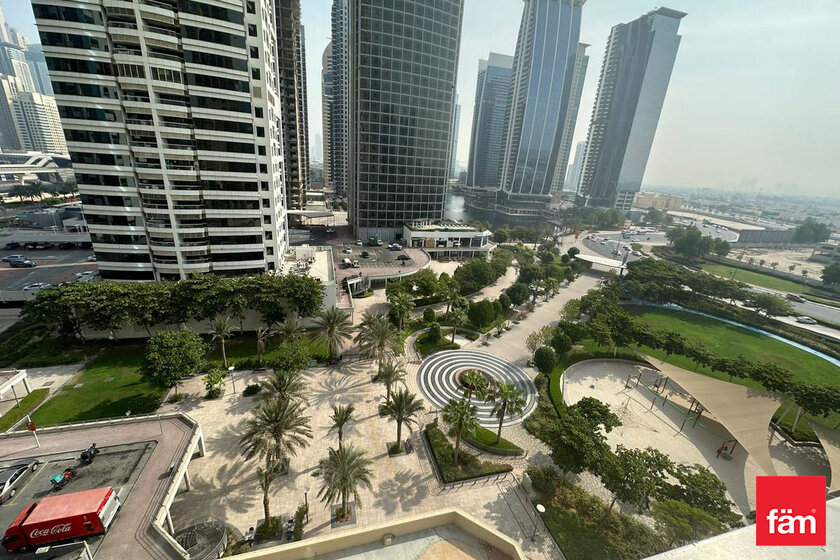 Купить недвижимость - Jumeirah Lake Towers, ОАЭ - изображение 1