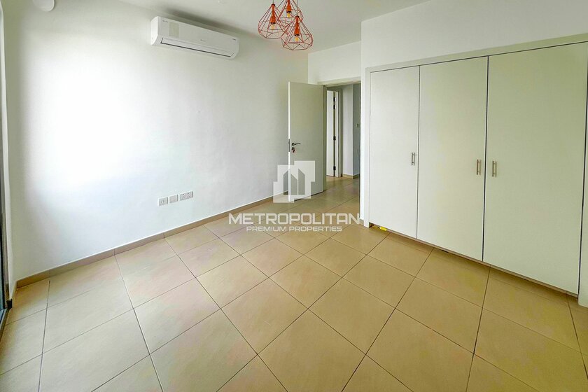 Immobilien zur Miete - 4 Zimmer - Dubailand, VAE – Bild 4