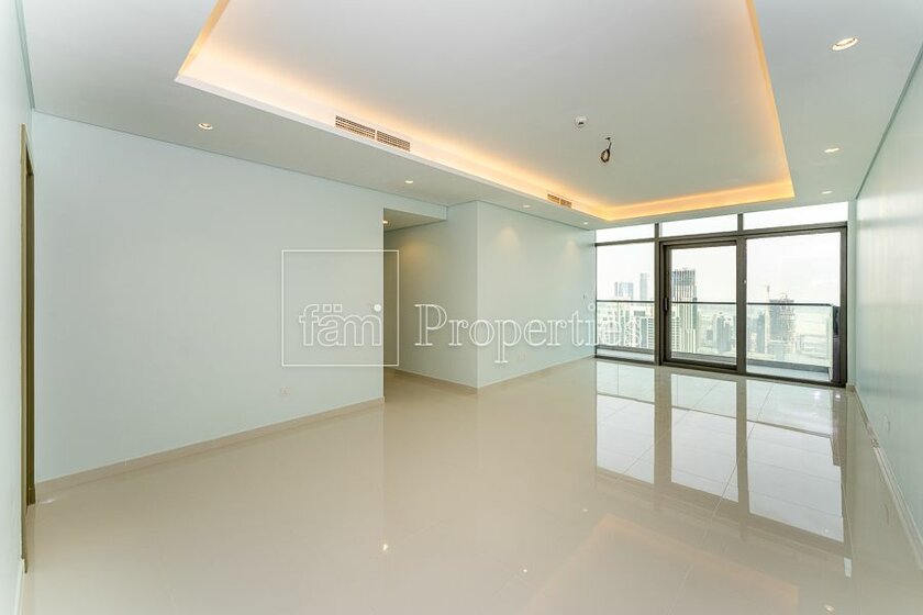 Buy 37 apartments  - Sheikh Zayed Road, UAE - image 34