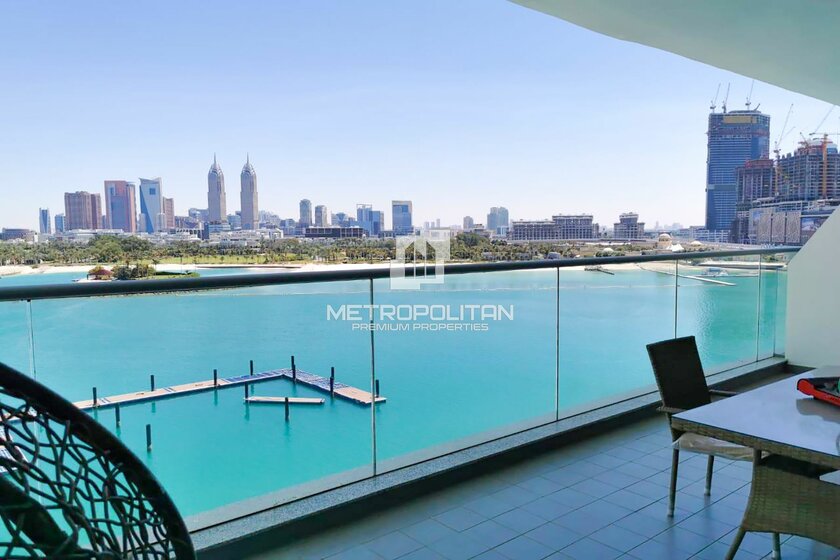 Rent 28 apartments  - 1 room - Palm Jumeirah, UAE - image 13