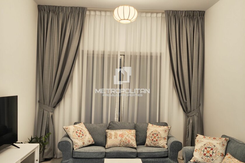 Immobilien zur Miete - 1 Zimmer - Dubai Sports City, VAE – Bild 2