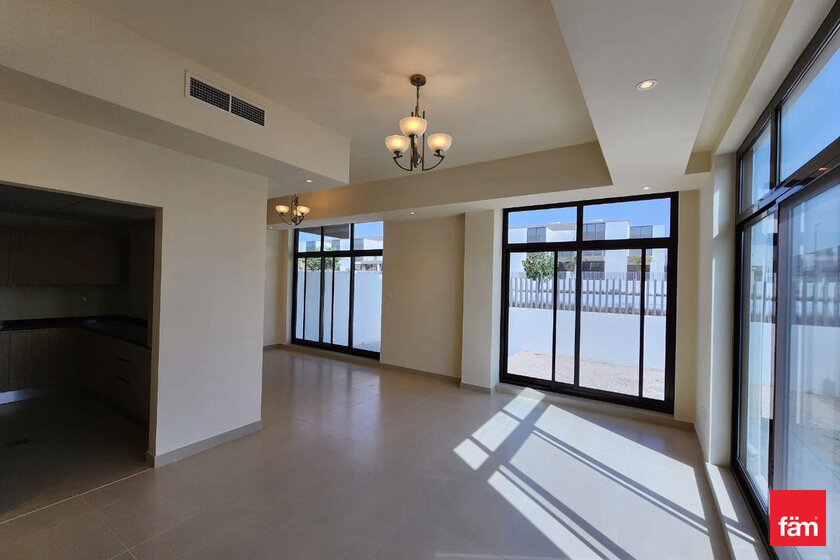 Houses for rent in UAE - image 13