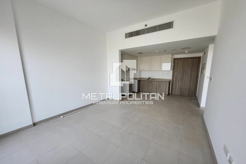Buy a property - 1 room - Dubailand, UAE - image 15