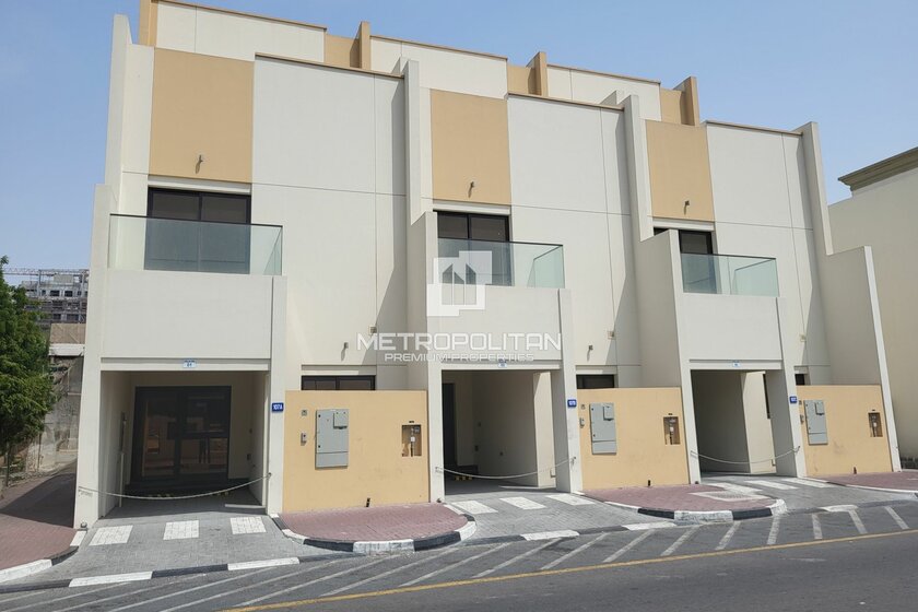 Maison de ville à louer - Dubai - Louer pour 89 847 $/annuel – image 14