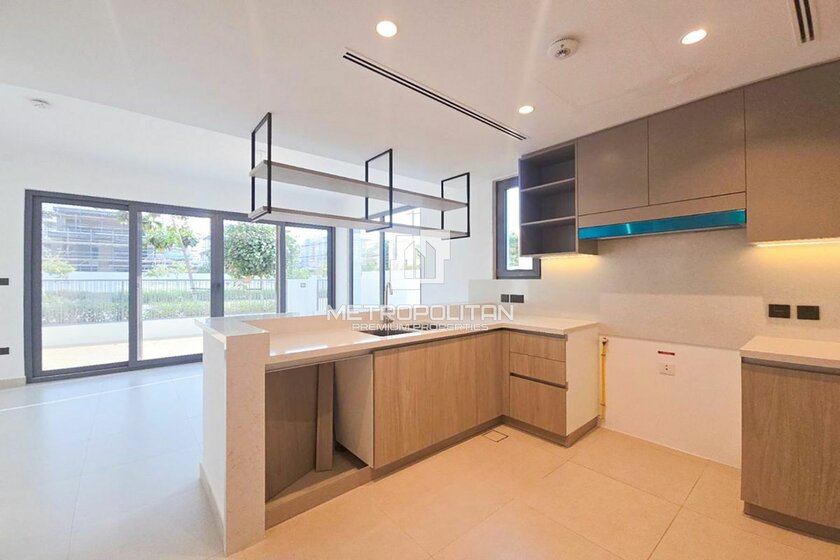 16 Villen mieten - Dubai Sports City, VAE – Bild 8