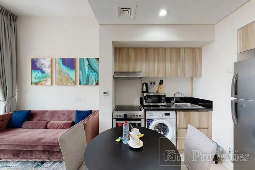 Compre una propiedad - DAMAC Hills, EAU — imagen 24