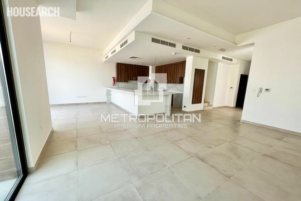 Villa for rent - Ras al-Khaimah City - Rent for $40,838 / yearly - image 1