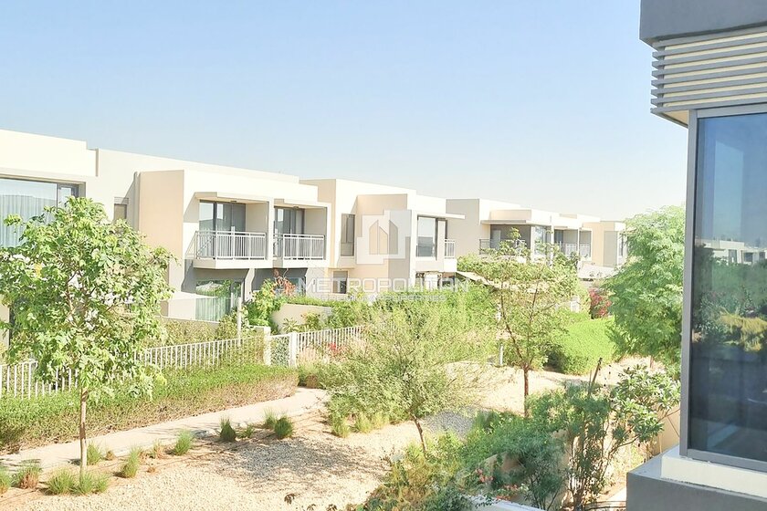 Снять четырехкомнатный таунхаус в ОАЭ - изображение 30